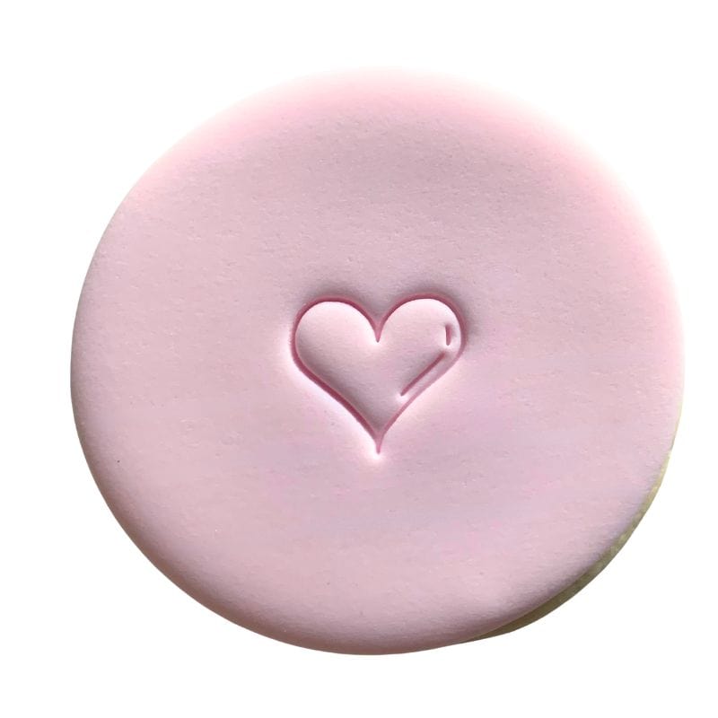 Mini Sweet Heart Stamp creating cute heart design